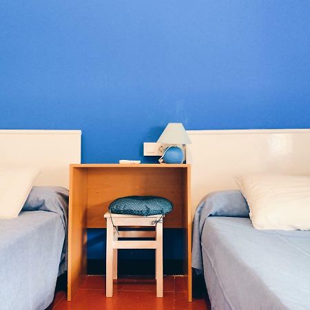 Hostal Portbou Dış mekan fotoğraf