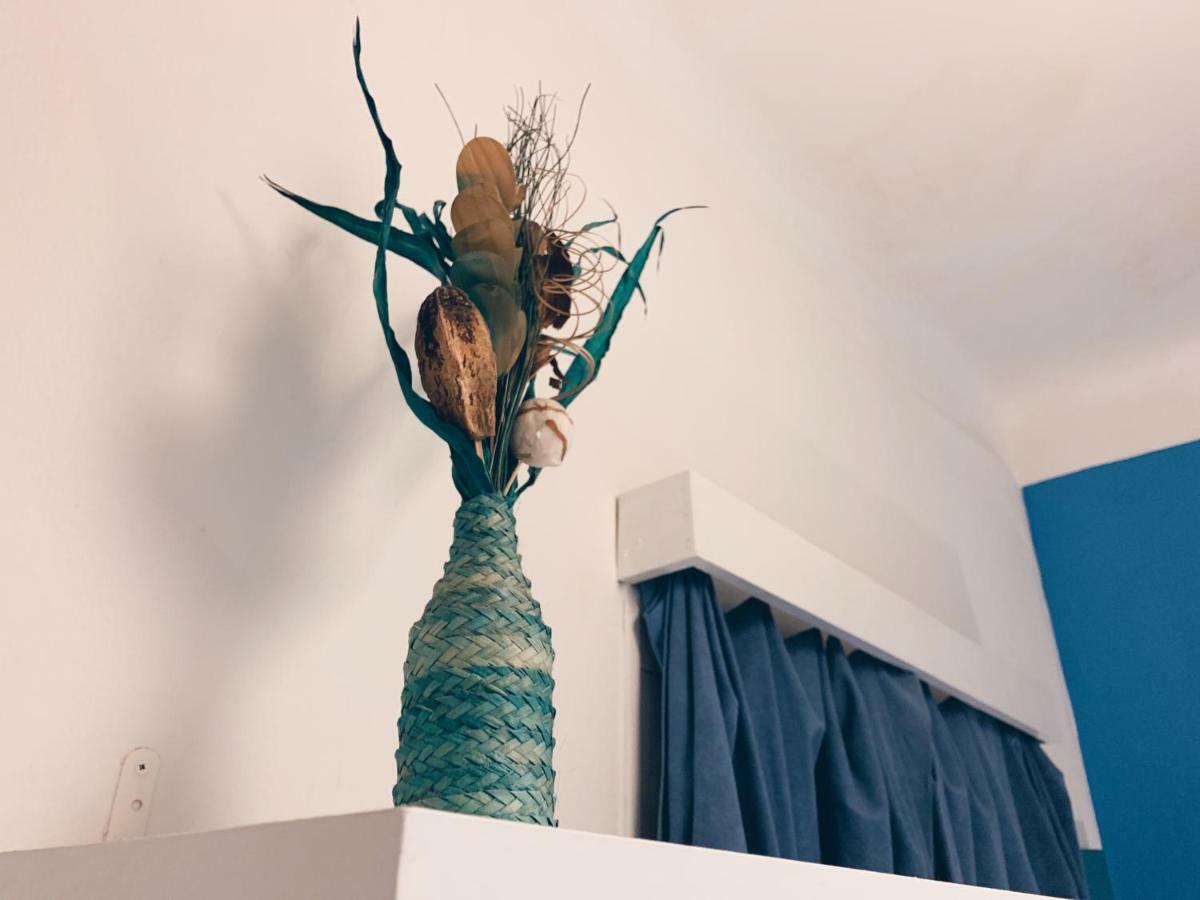 Hostal Portbou Dış mekan fotoğraf