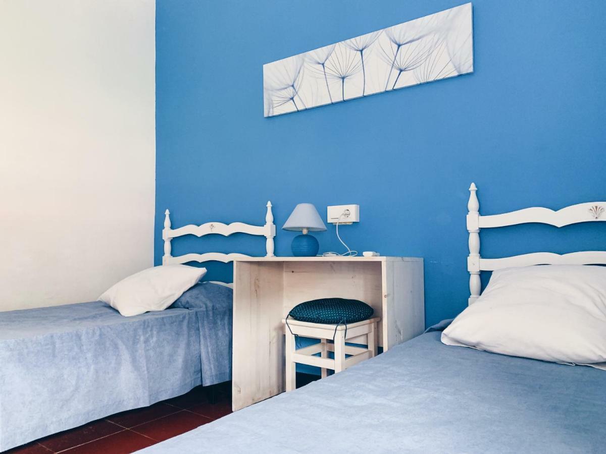 Hostal Portbou Dış mekan fotoğraf
