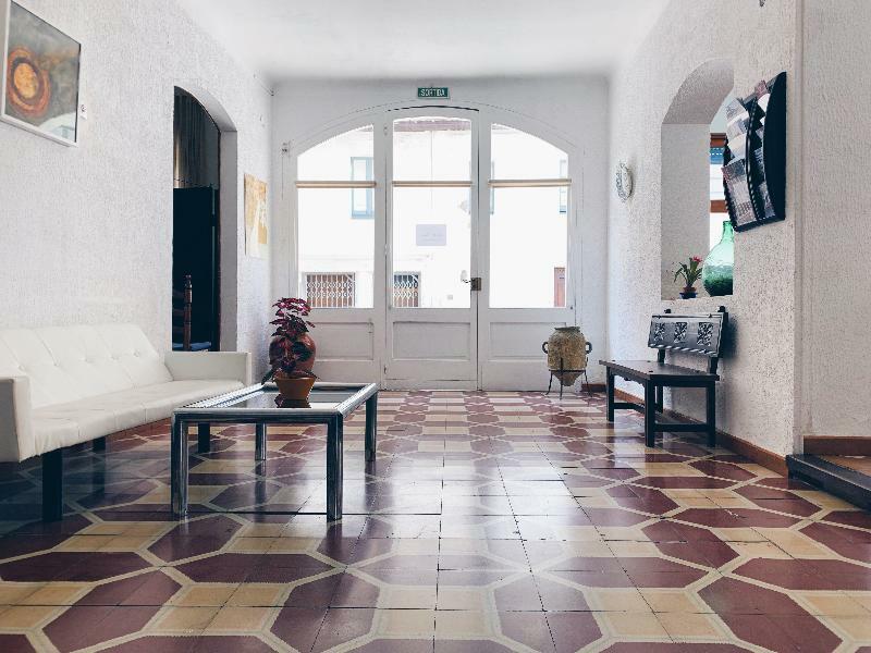 Hostal Portbou Dış mekan fotoğraf